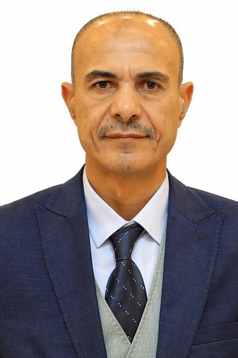 صورة عميد الكلية